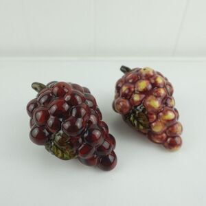 Grape Bunches Ceramic Salt & Pepper Shakers With Stoppers Vintage